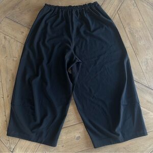 MOYURU Ankle Lantern Cropped Balloon Black Pant Japanese Size 2 Elastic Waist